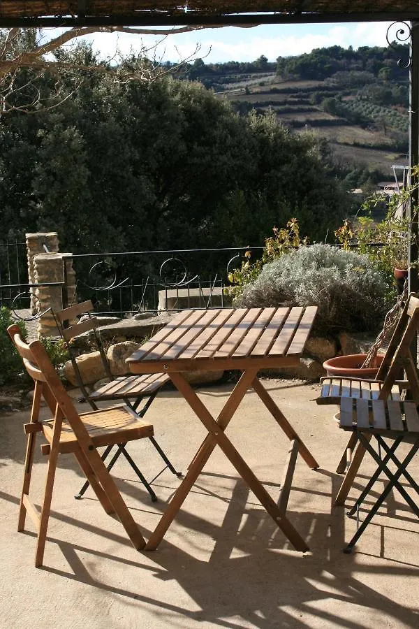 Grand Studio En Drome Provencale Vinsobres 0*,