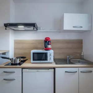 https://lusine-tarbes-centre.midi-pyreneeshotels.com